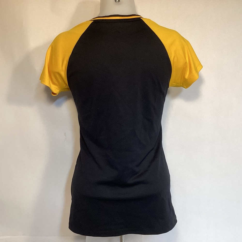 Majestic Pittsburgh Pirates Women’s Black And Gold Baseball Jersey size medium - Picture 5 of 10
